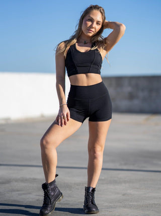 Werk Dancewear String Shorts - Fashionable Activewear Designed for Dance :  : Clothing, Shoes & Accessories
